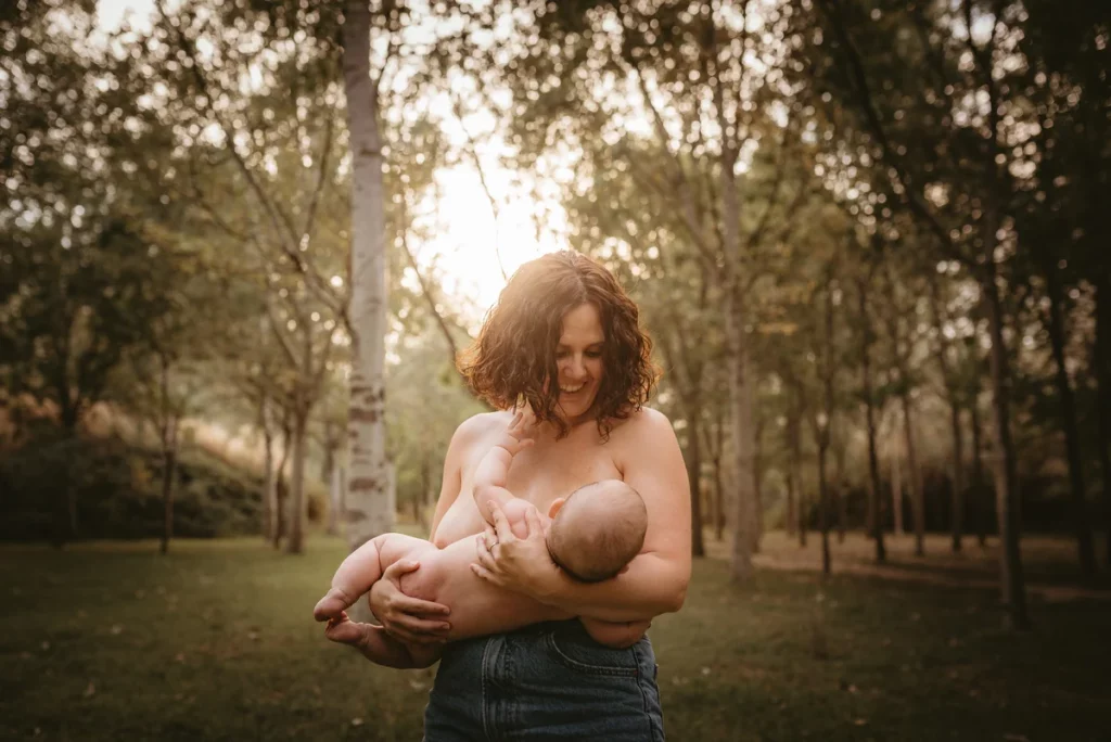 lactancia mini sesión promoción teta maternidad mama madres lactante pecho semana muncial internacional zaragoza fotografía fotos verónica rodríguez fotografo 1