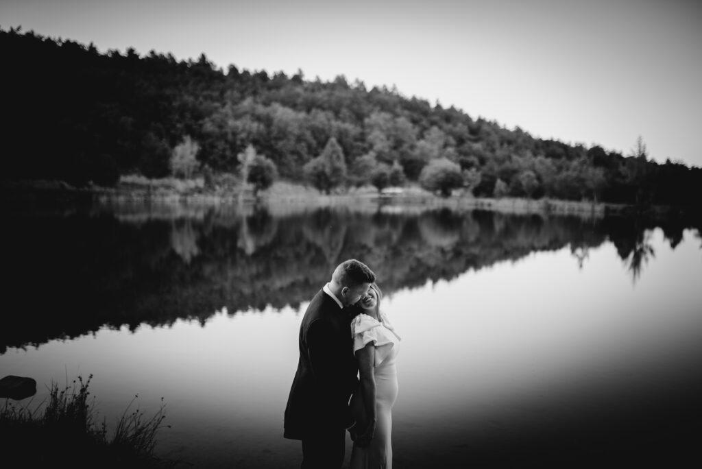 Postboda-Moncayo-Zaragoza-Fotografo-Fotografía-Sesión-de-fotos-pareja-novios-Verónica-Rodríguez-Zaragoza-Exterior-Natural12