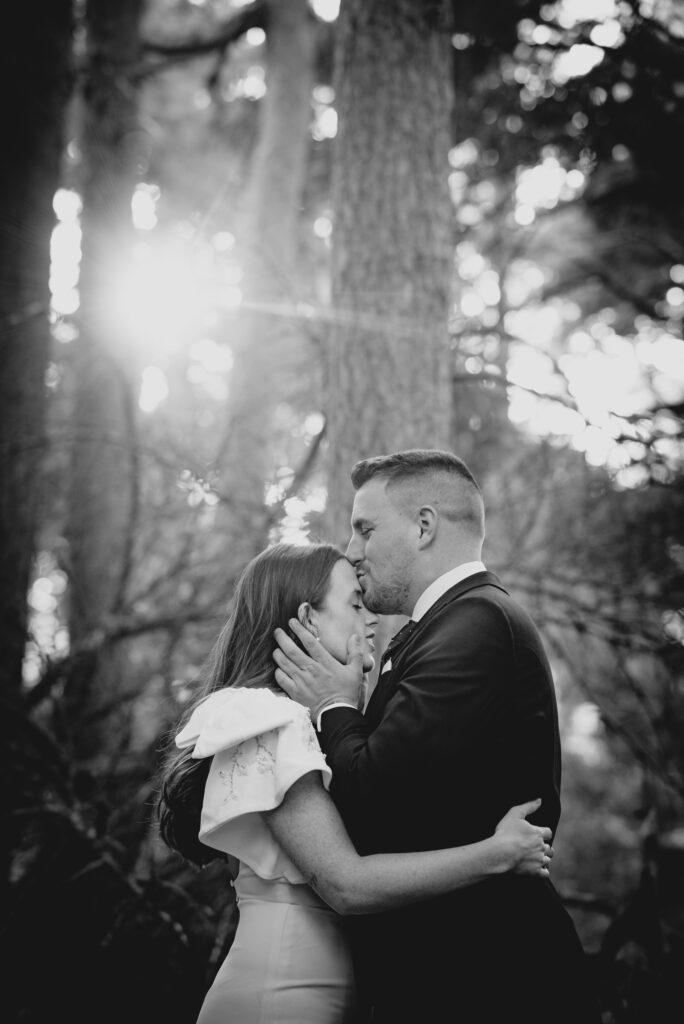 Postboda-Moncayo-Zaragoza-Fotografo-Fotografía-Sesión-de-fotos-pareja-novios-Verónica-Rodríguez-Zaragoza-Exterior-Natural4