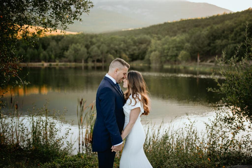 Postboda-Moncayo-Zaragoza-Fotografo-Fotografía-Sesión-de-fotos-pareja-novios-Verónica-Rodríguez-Zaragoza-Exterior-Natural7